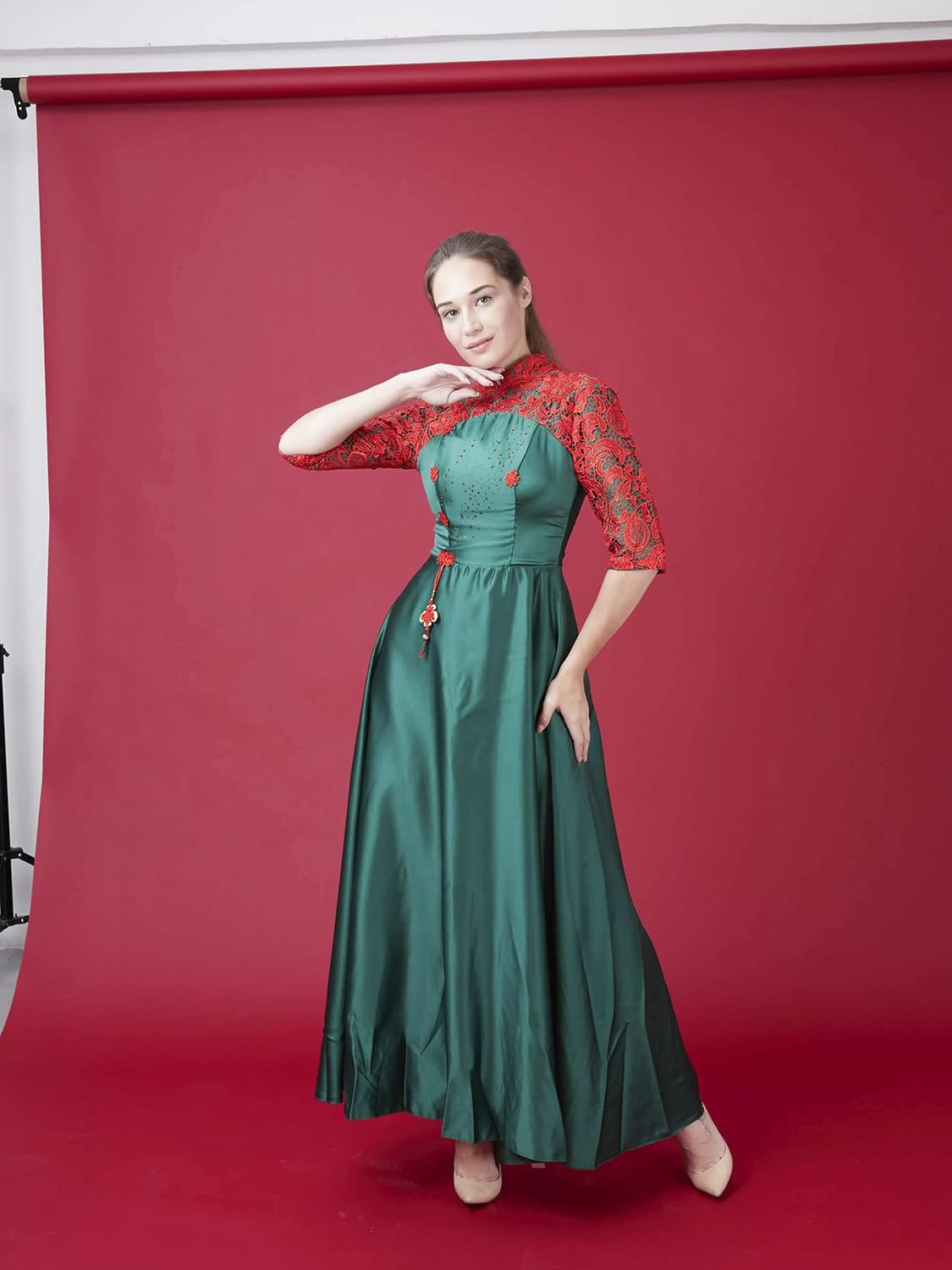 Huamei Seamless Photography Background Paper, Red Photo Backdrop Paper 53 Inches Wide x 16 Feet, (4.4x16 Feet) (Scarlet)