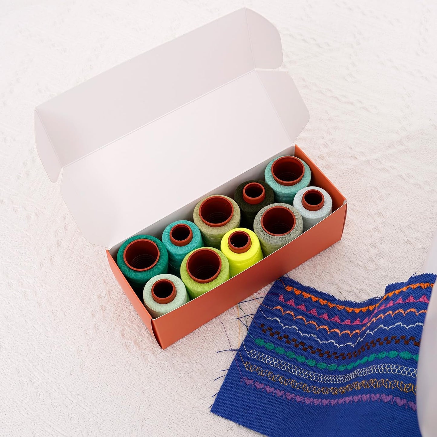 10 Pcs Sewing Thread, All Purpose Sewing Thread, 10 Spools Assorted Colors Each 800 Yards of Polyester Threads for Sewing Machine, Hand Stitching, Quilting, Serger (Green Color System)