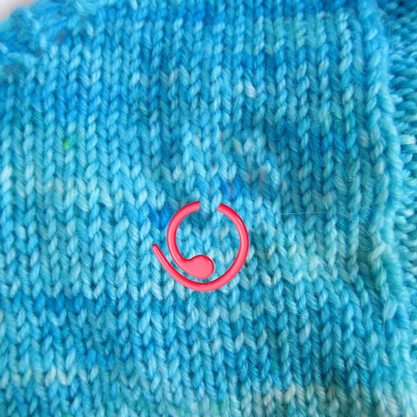 60PCS Metal Stitch Markers,Crochet Knitting Stitch Markers Yarn Row Stitch Counter with Case